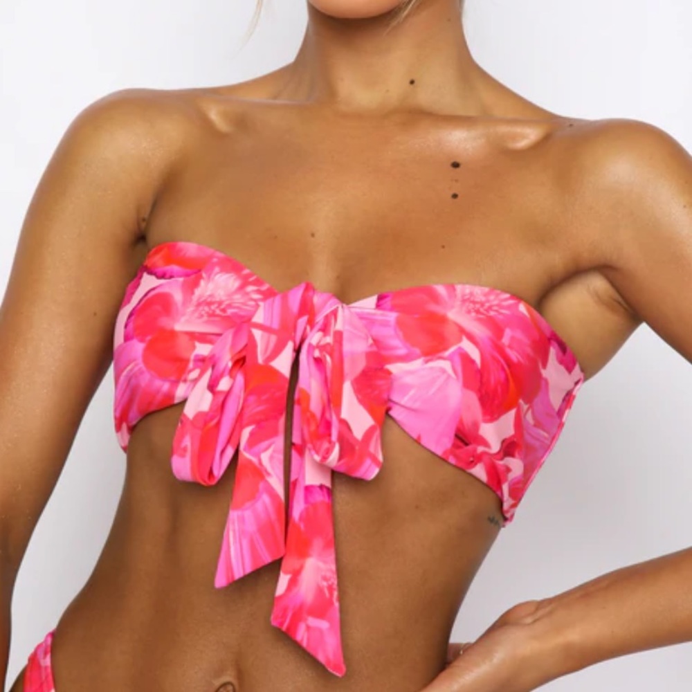Bikini top white fox boutique small